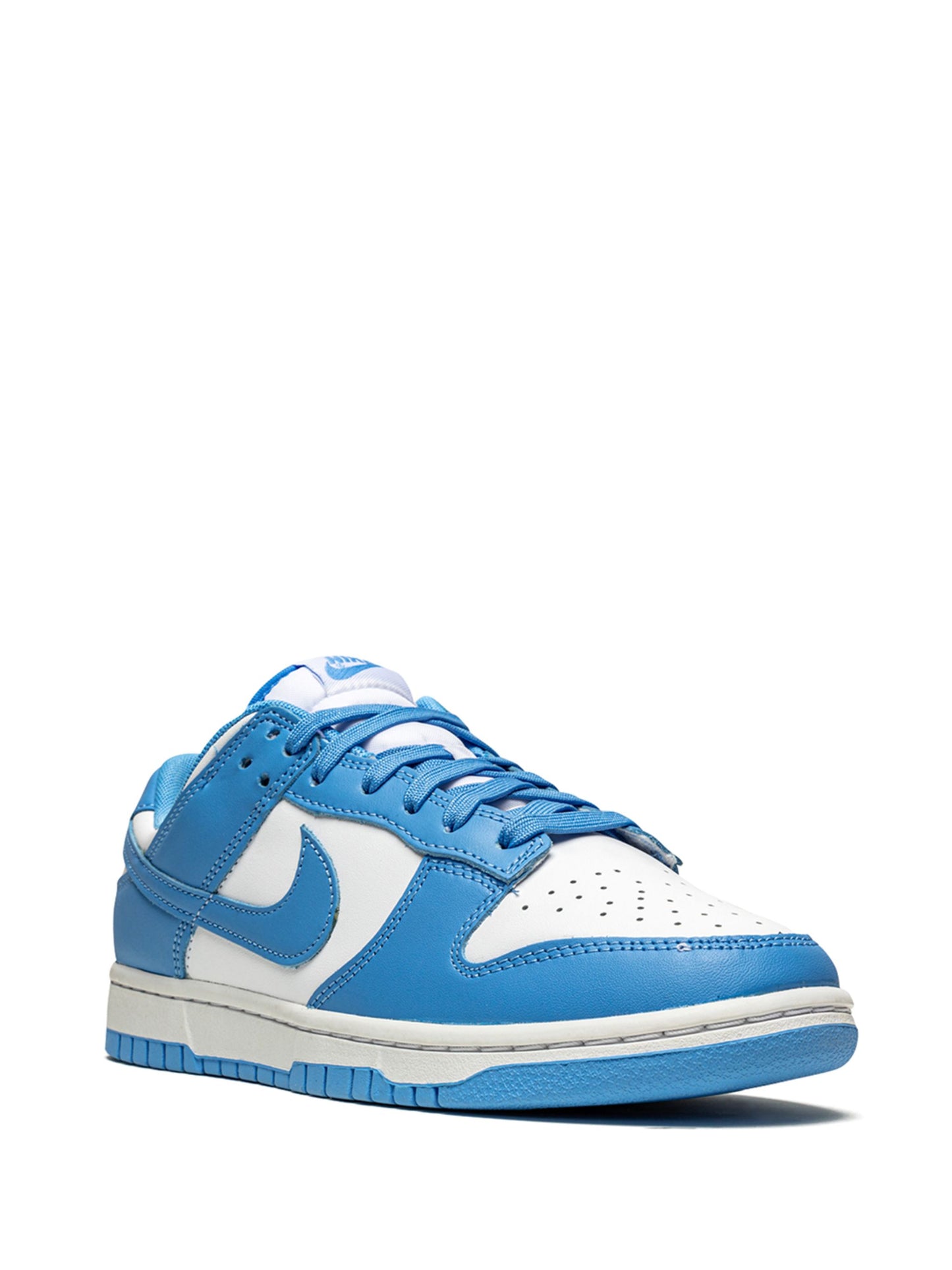 Nike Dunk Low UNC (2021)